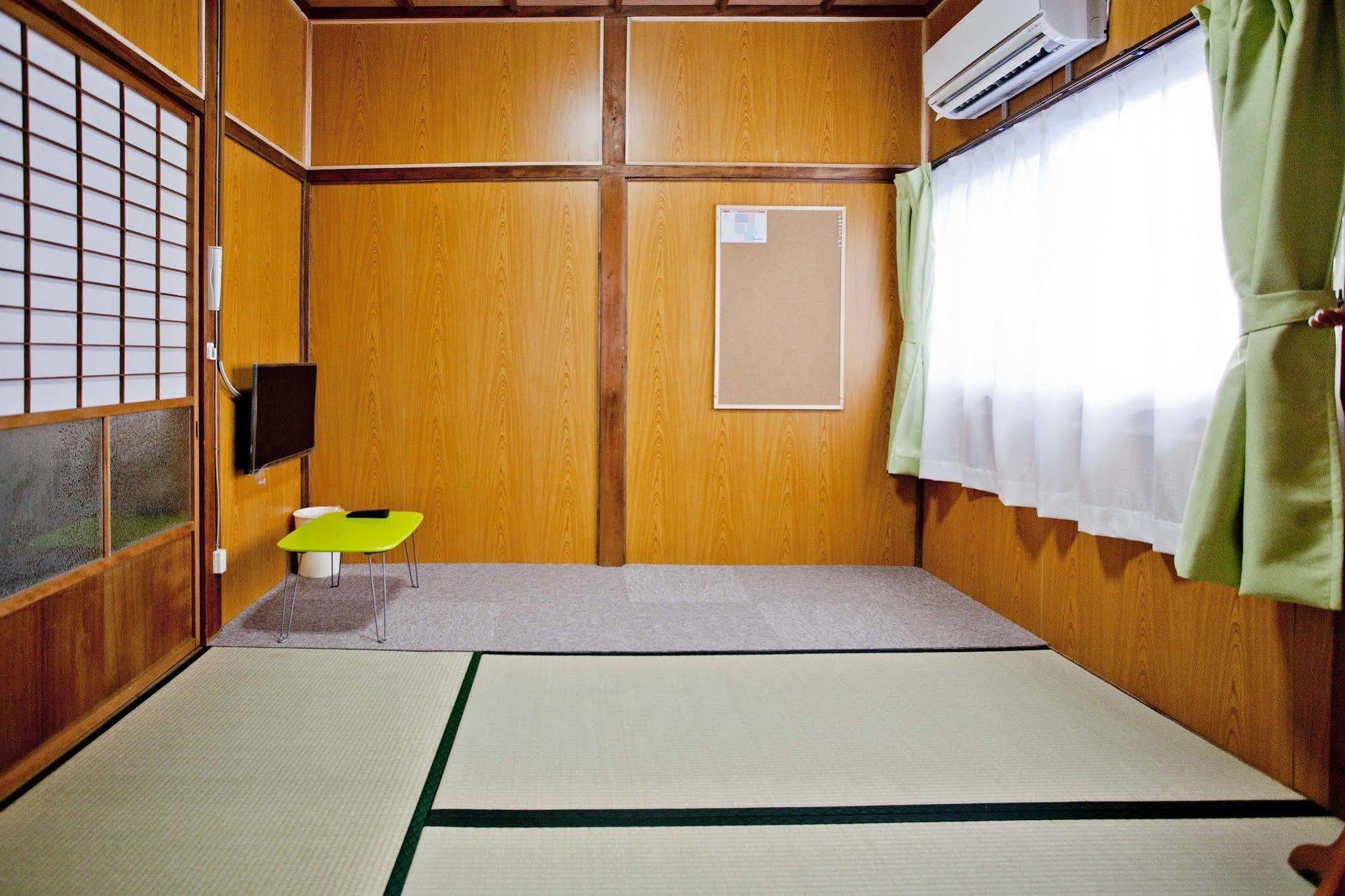 Dormitory Sandanya Guesthouse Shirahama Bagian luar foto